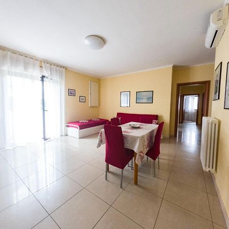 מנפרדוניה Residence Calle Del Porto מראה חיצוני תמונה